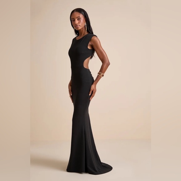 Lulus Dresses & Skirts - Lulus Captivating Perfection Black Backless Sleeveless Maxi Dress